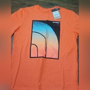 Men the north face tshirt